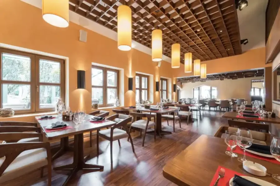 Tata Letak Restoran Nyaman