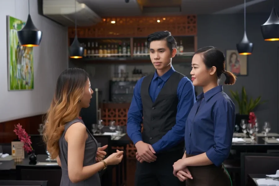 Pelayanan Restoran Modern